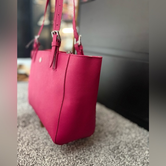 Tory Burch Fuchsia Leather Tote with Logo Accent - Picture 13 of 13